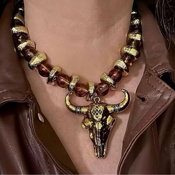 Chunky Rodeo Necklace - Picture 2 of 5
